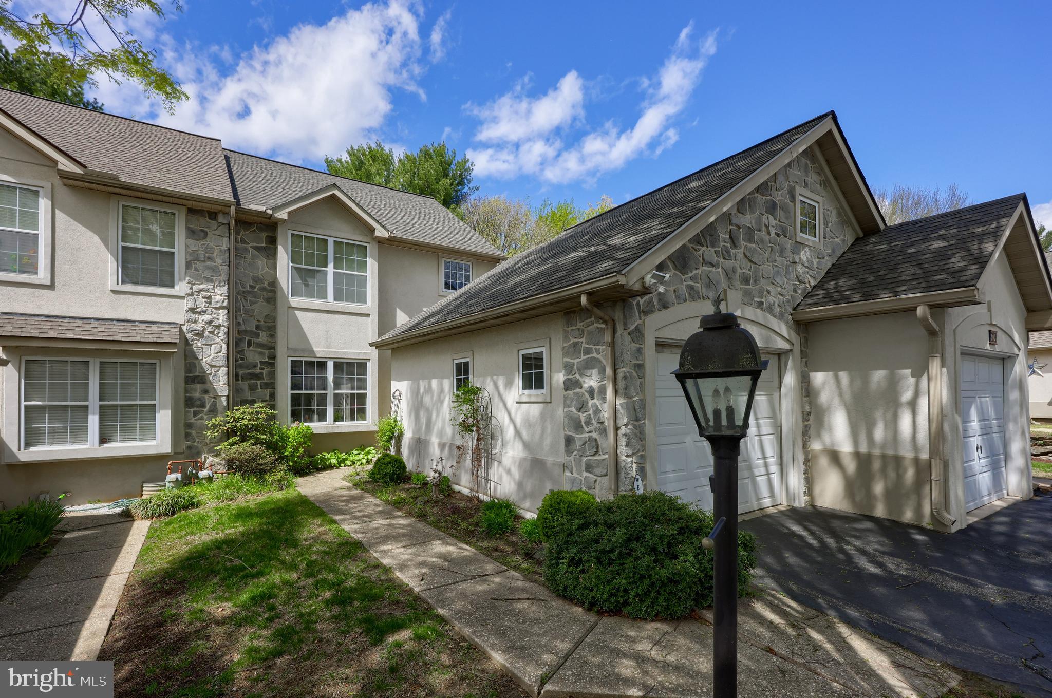 CROSSGATES - Residential