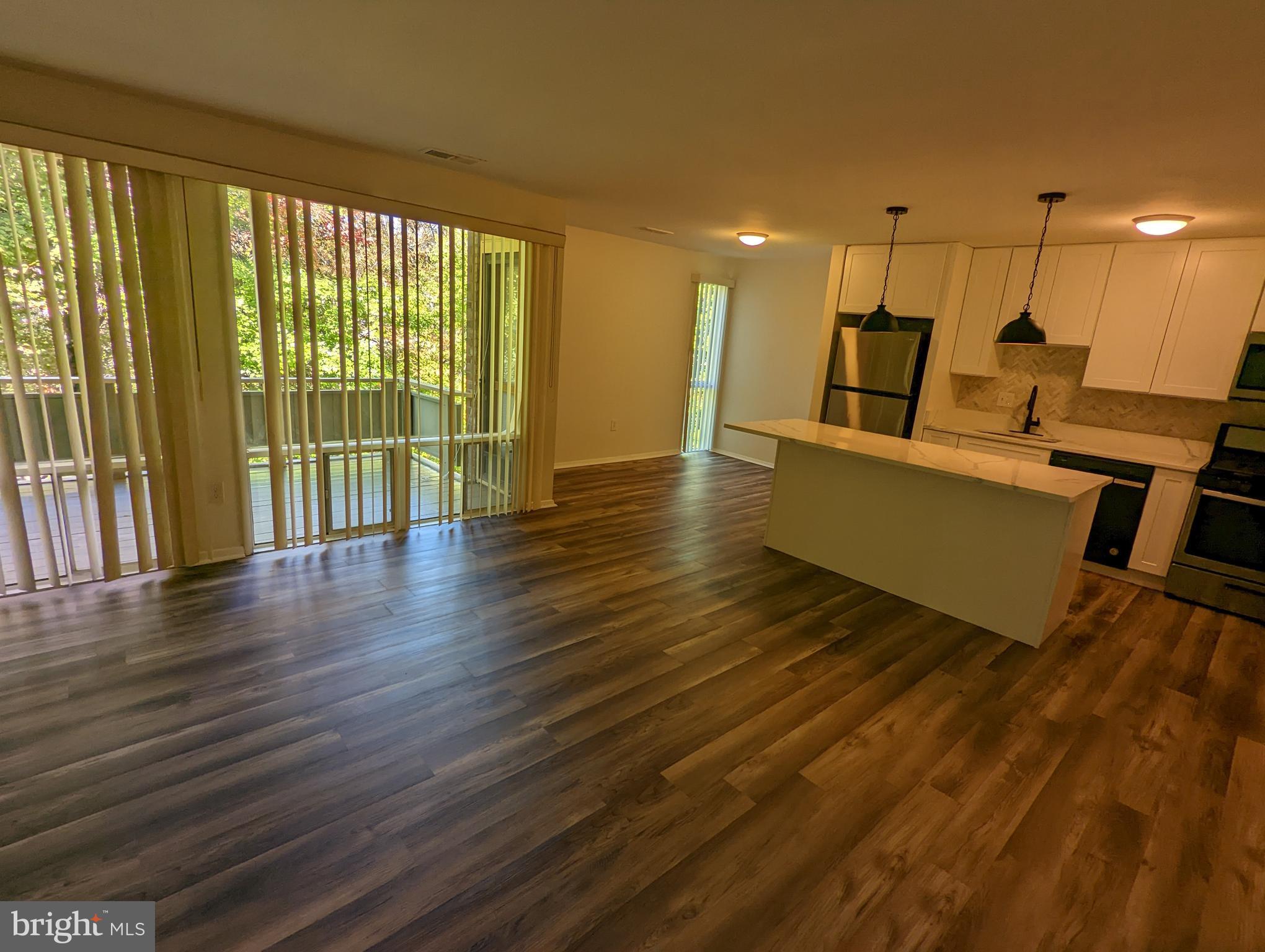 HOLLY HILL CONDOMINIUMS - Residential Lease