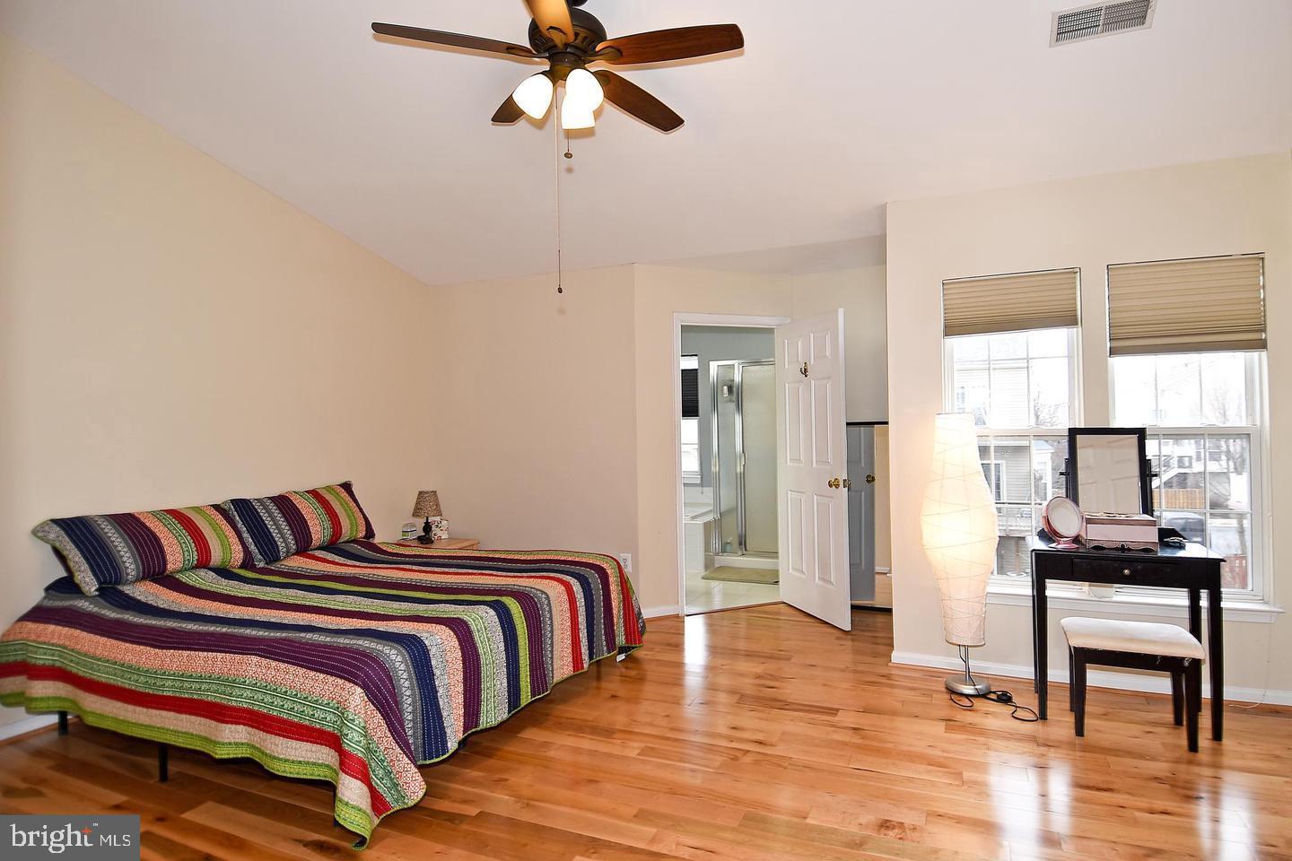SOUTH RIDING - Residential Lease