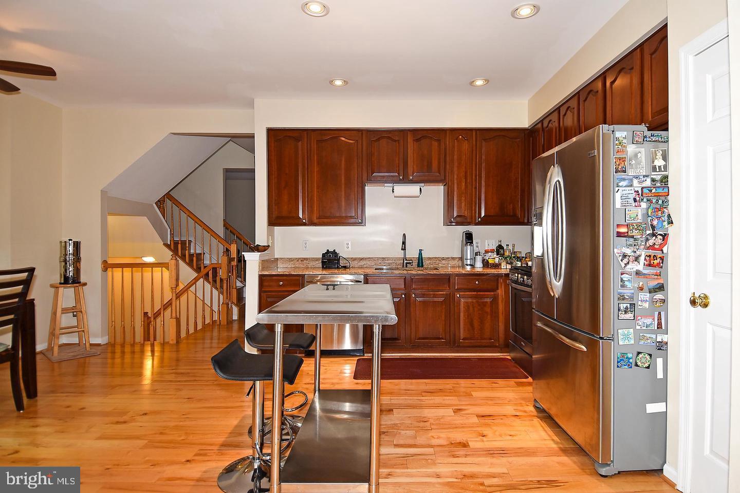 SOUTH RIDING - Residential Lease