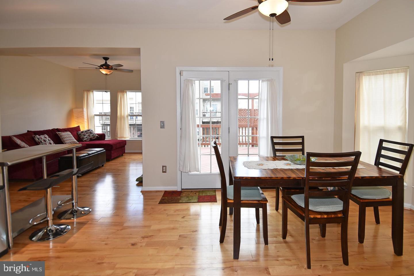 SOUTH RIDING - Residential Lease