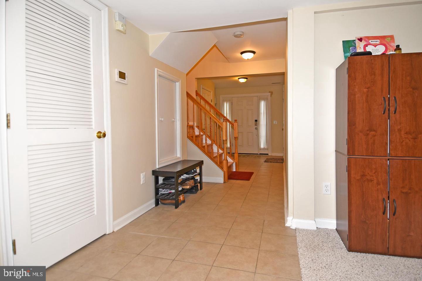 SOUTH RIDING - Residential Lease