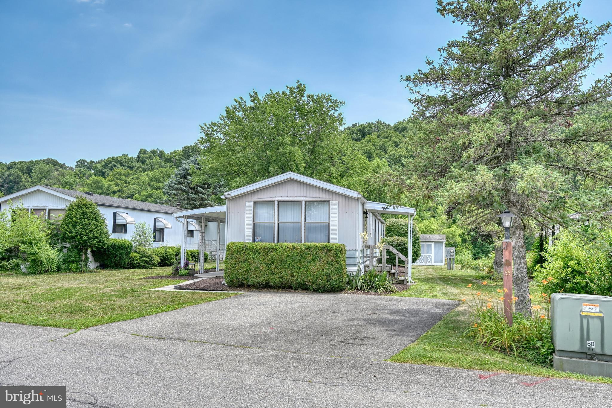 IRISH CREEK VILLAGE - Residential