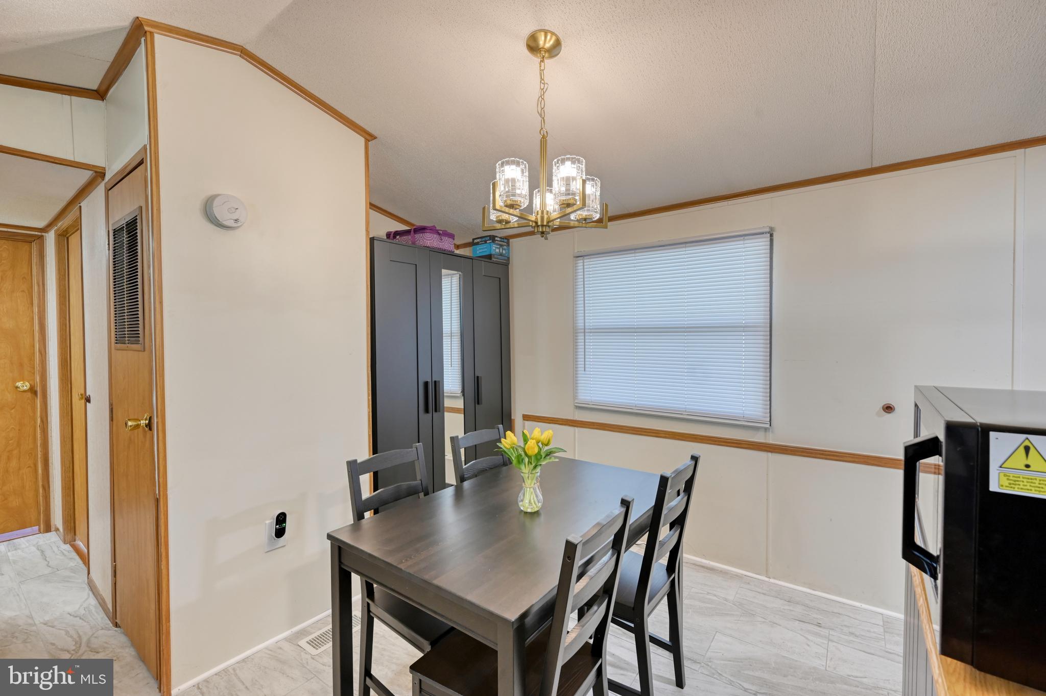 IRISH CREEK VILLAGE - Residential