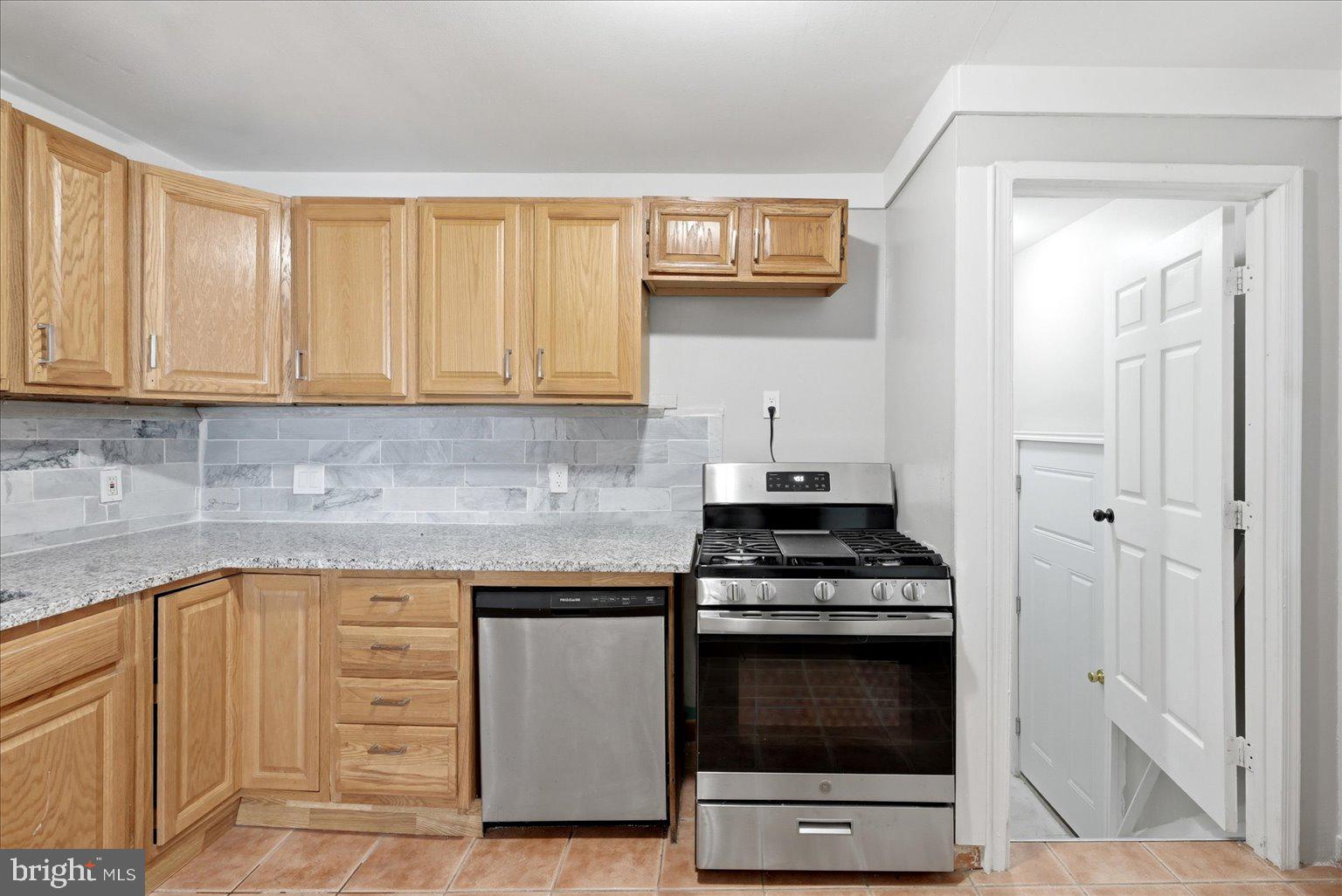 RANDALL RIDGE - Residential