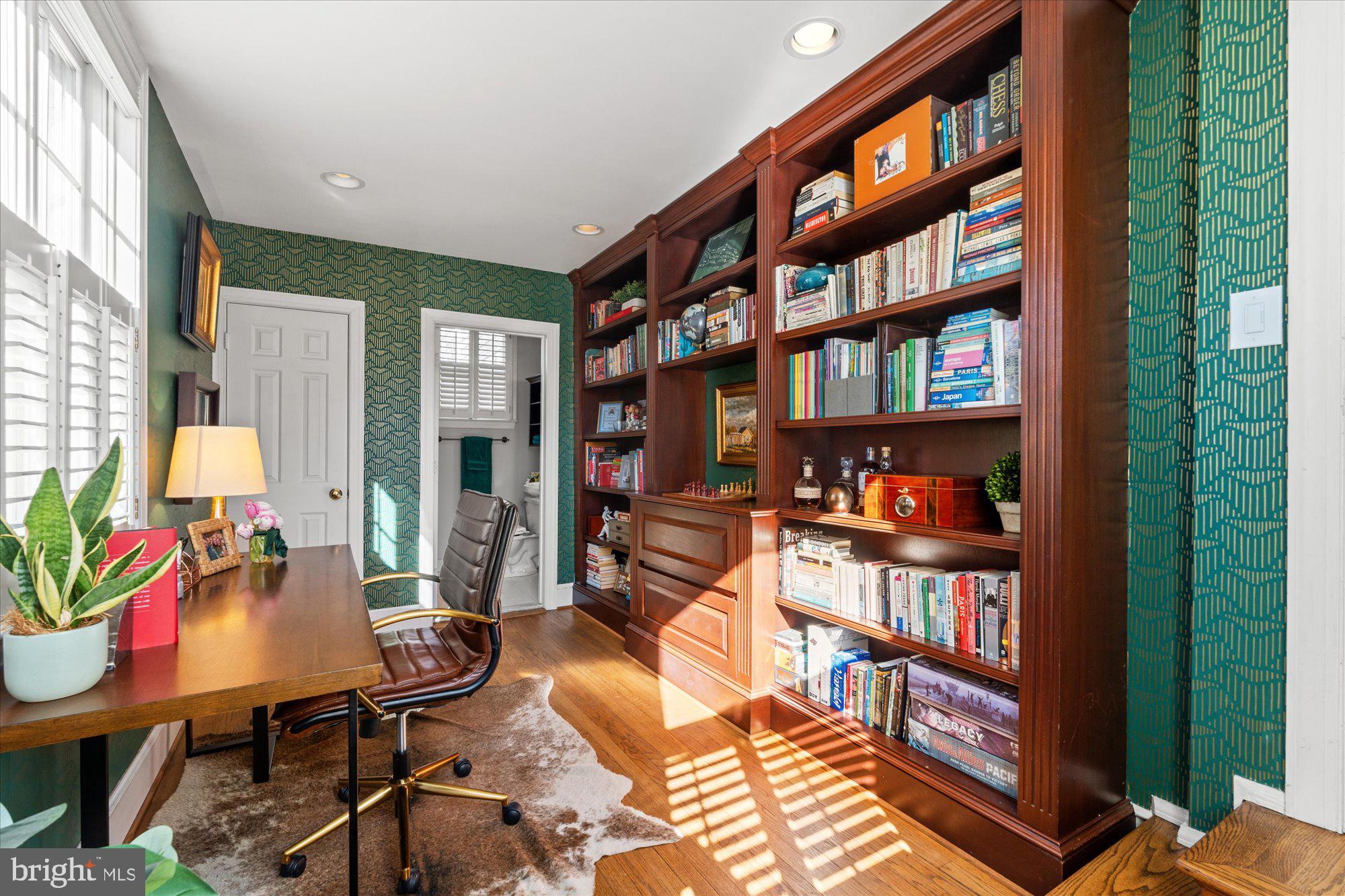 BEVERLEY HILLS - Residential