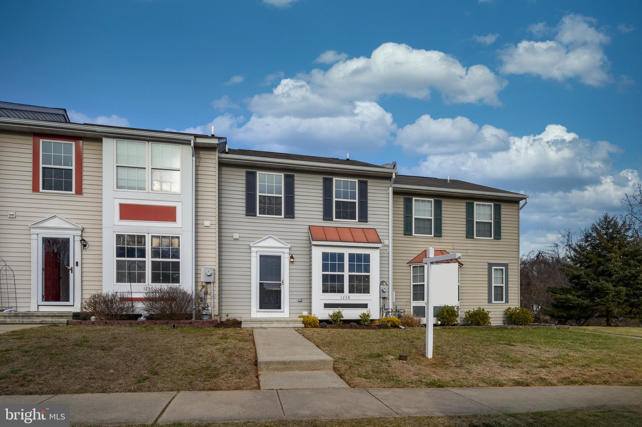 PINEY RIDGE VILLAGE - Residential Lease