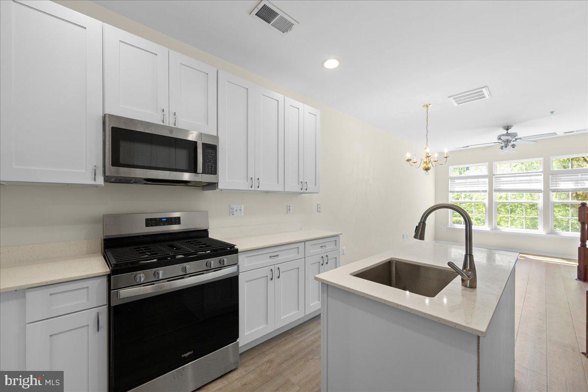 THE TOWNES CONDOMINIUM - Residential