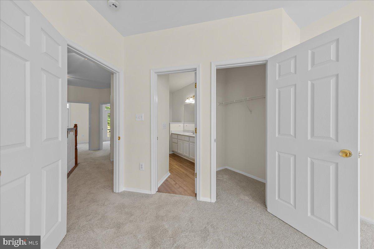 THE TOWNES CONDOMINIUM - Residential