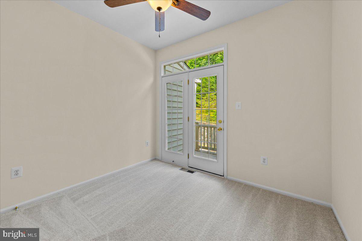 THE TOWNES CONDOMINIUM - Residential