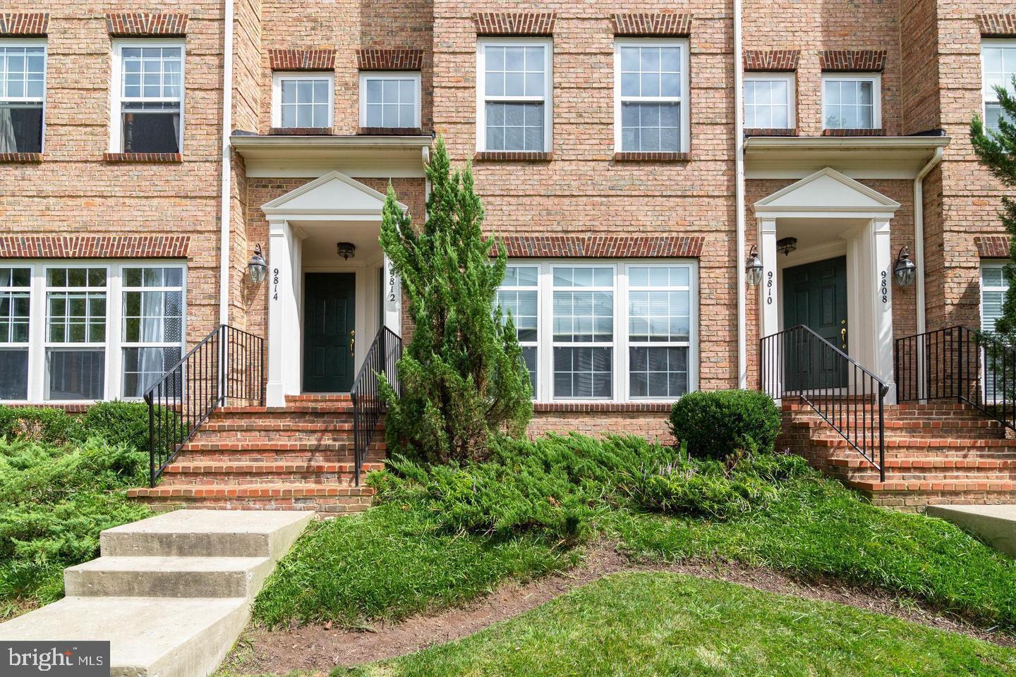 Fully remodeled 2-level condo featuring a completely remodeled kitchen with new stainless steel appliances, new custom cabinetry, large center island, and granite countertops. New flooring throughout the entire home and fresh paint complete the refresh. This beautifully updated home offers 3 spacious bedrooms and 2.5 baths, with the open main level providing bright living and dining areas. Upstairs, the primary suite features a renovated private en-suite bath, while two additional spacious bedrooms and convenient in-unit washer/dryer complete the upper level. A private outdoor balcony offers additional outdoor space. The home includes a 1-car garage with driveway parking and guest parking available. Community amenities include a swimming pool, walking trails, and clubhouse. Unbeatable commuter location provides quick access to VRE Station, Route 28, Route 29, and I-66, with Walmart Supercenter, H Mart, and abundant dining options just minutes away.