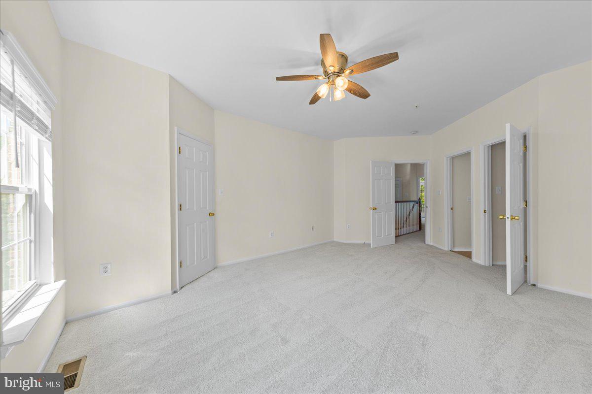 THE TOWNES CONDOMINIUM - Residential