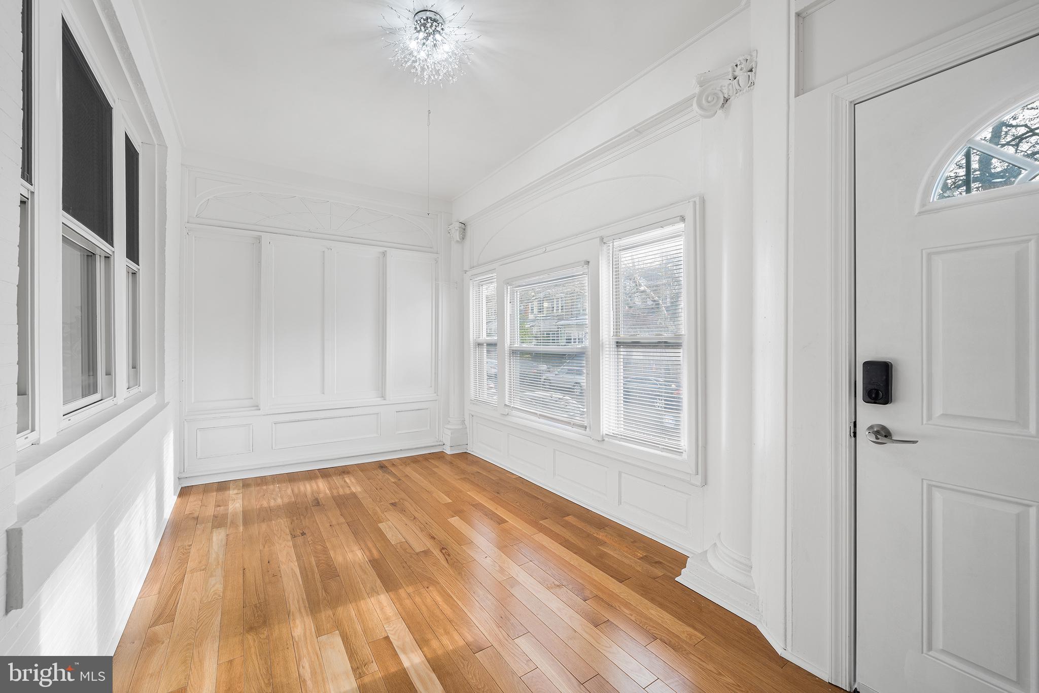 COBBS CREEK - Residential