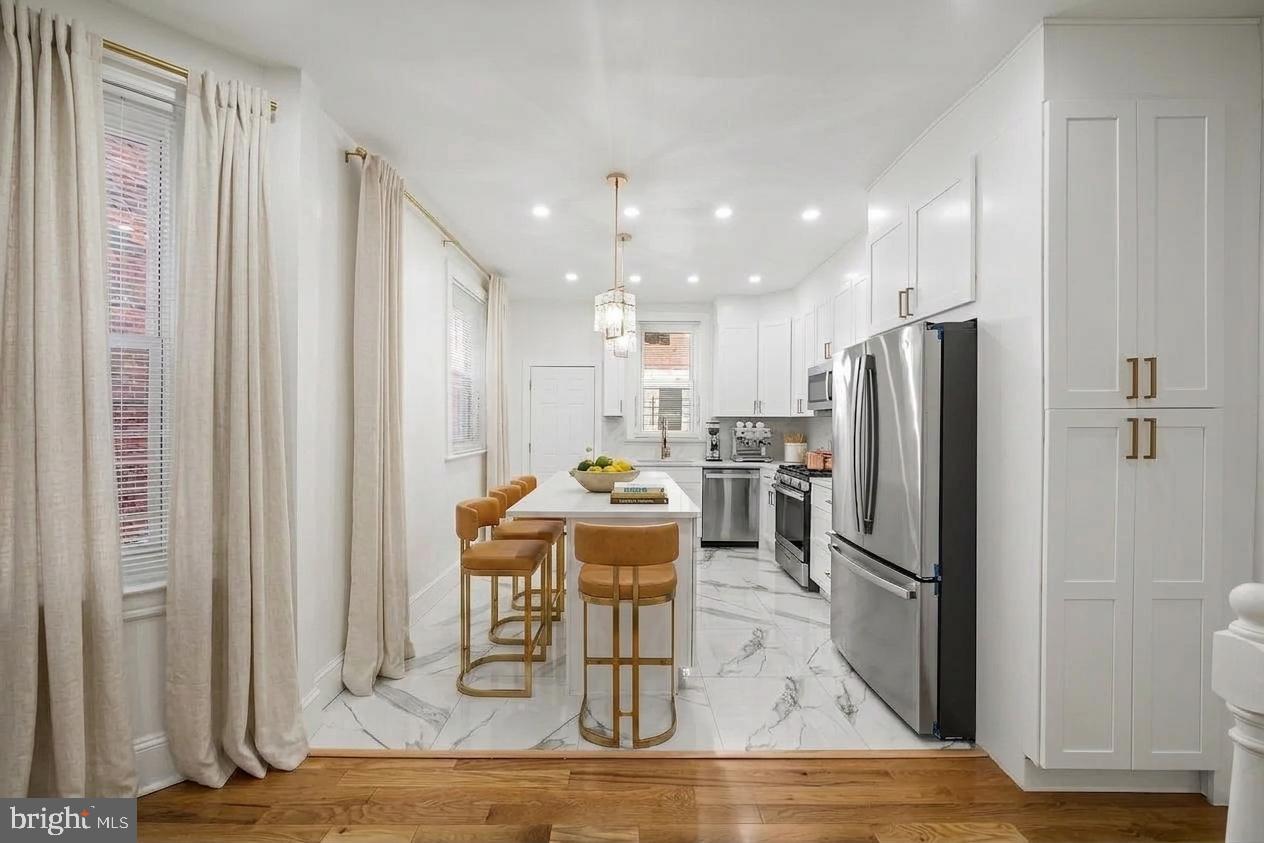 COBBS CREEK - Residential