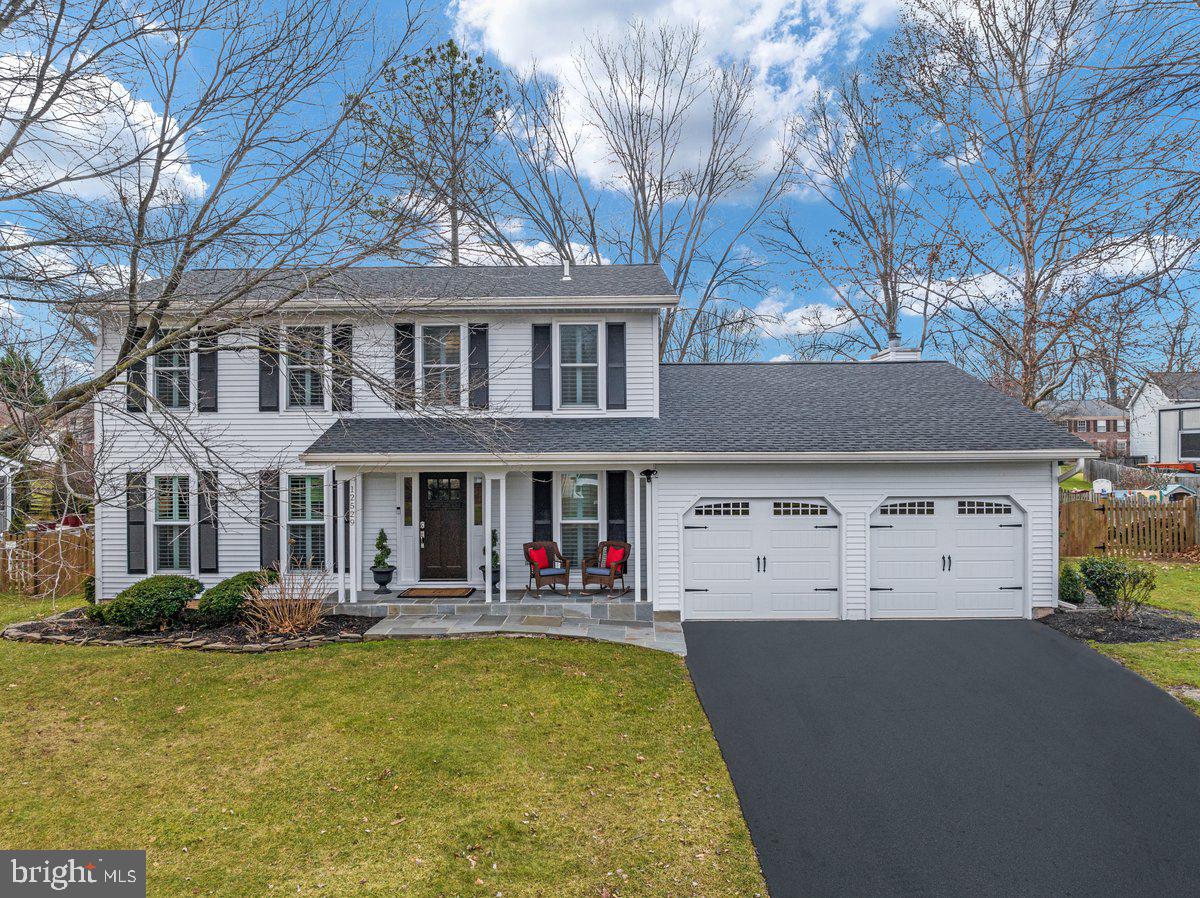 CRESTBROOK - Residential