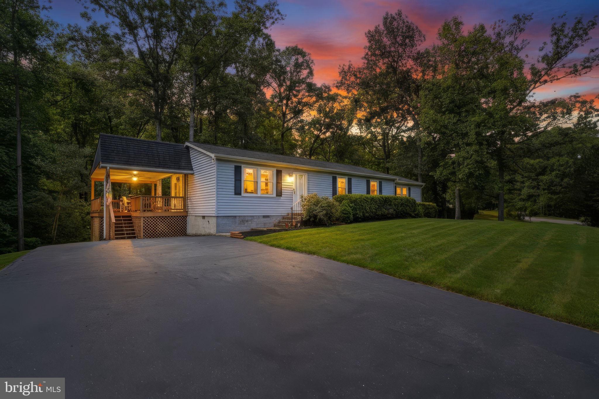 BEVERLY ESTATES - Residential