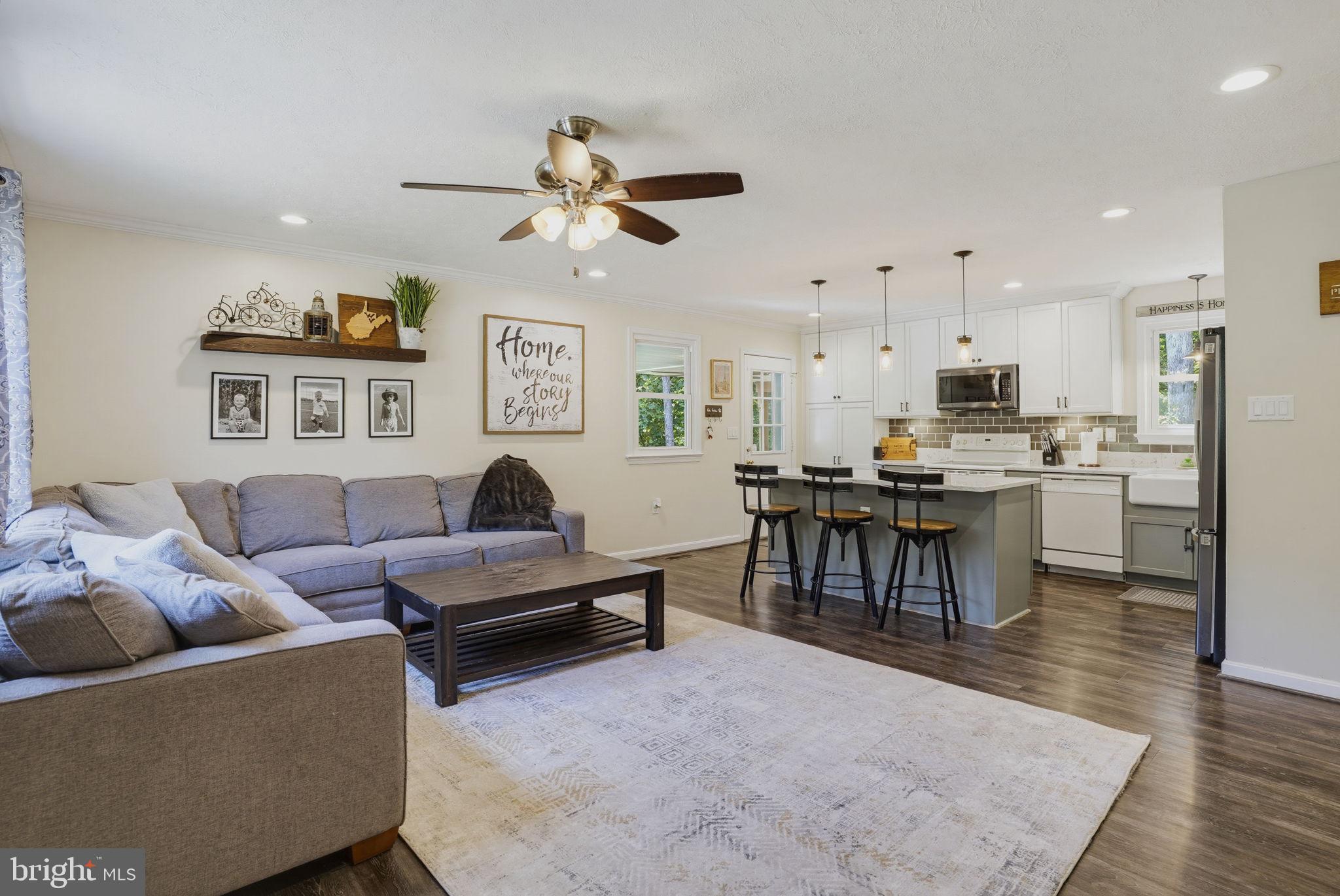 BEVERLY ESTATES - Residential