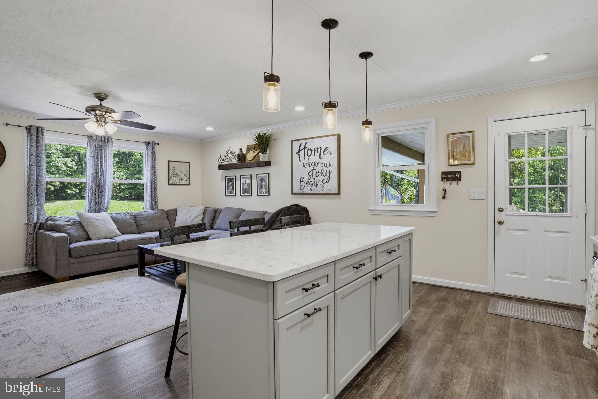 BEVERLY ESTATES - Residential