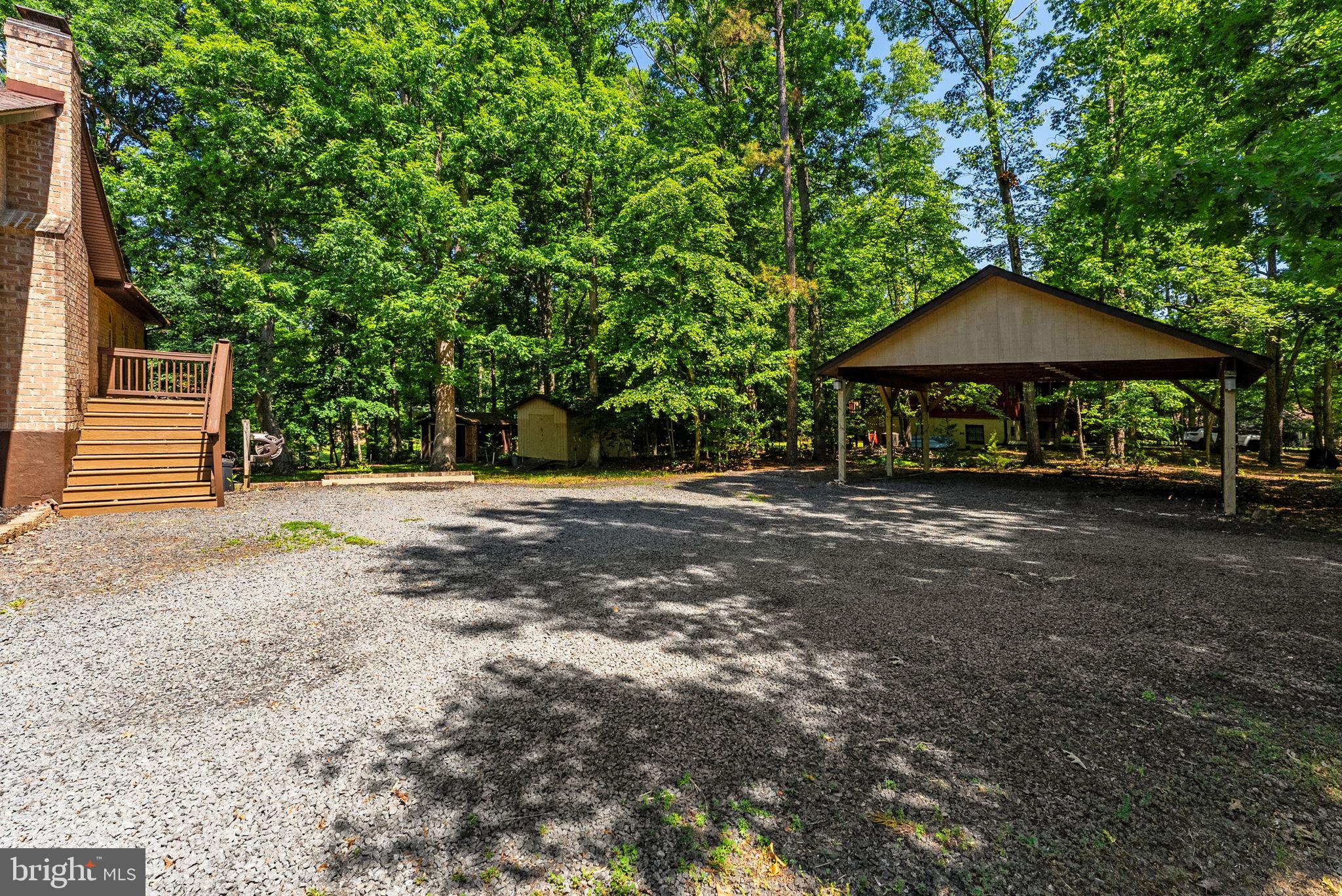 WINDWOOD COVES - Residential