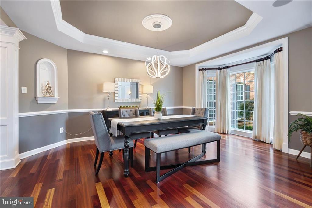 SUNRISE VALLEY - Residential