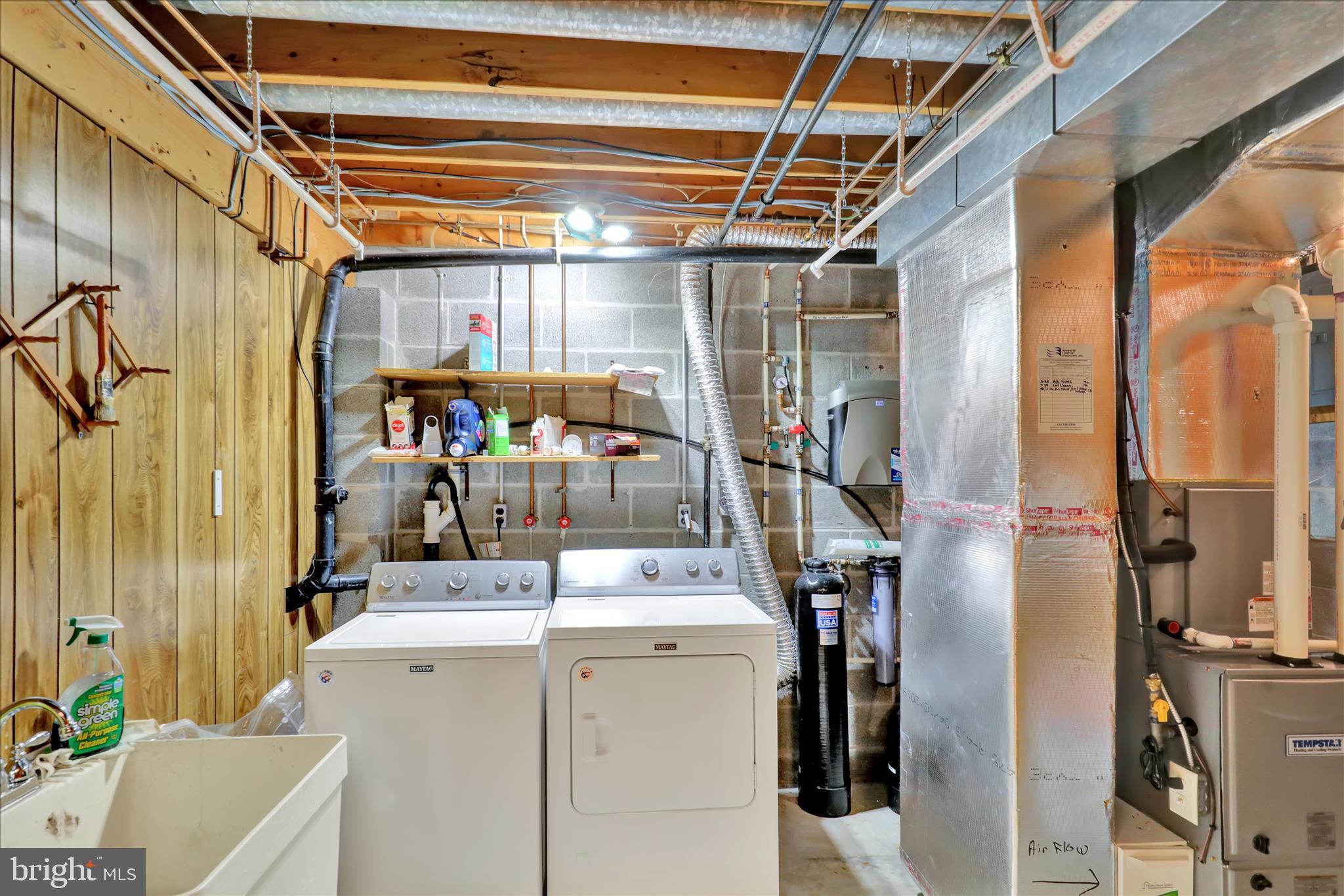 SOUTH TEMPLE HEIGH - Residential