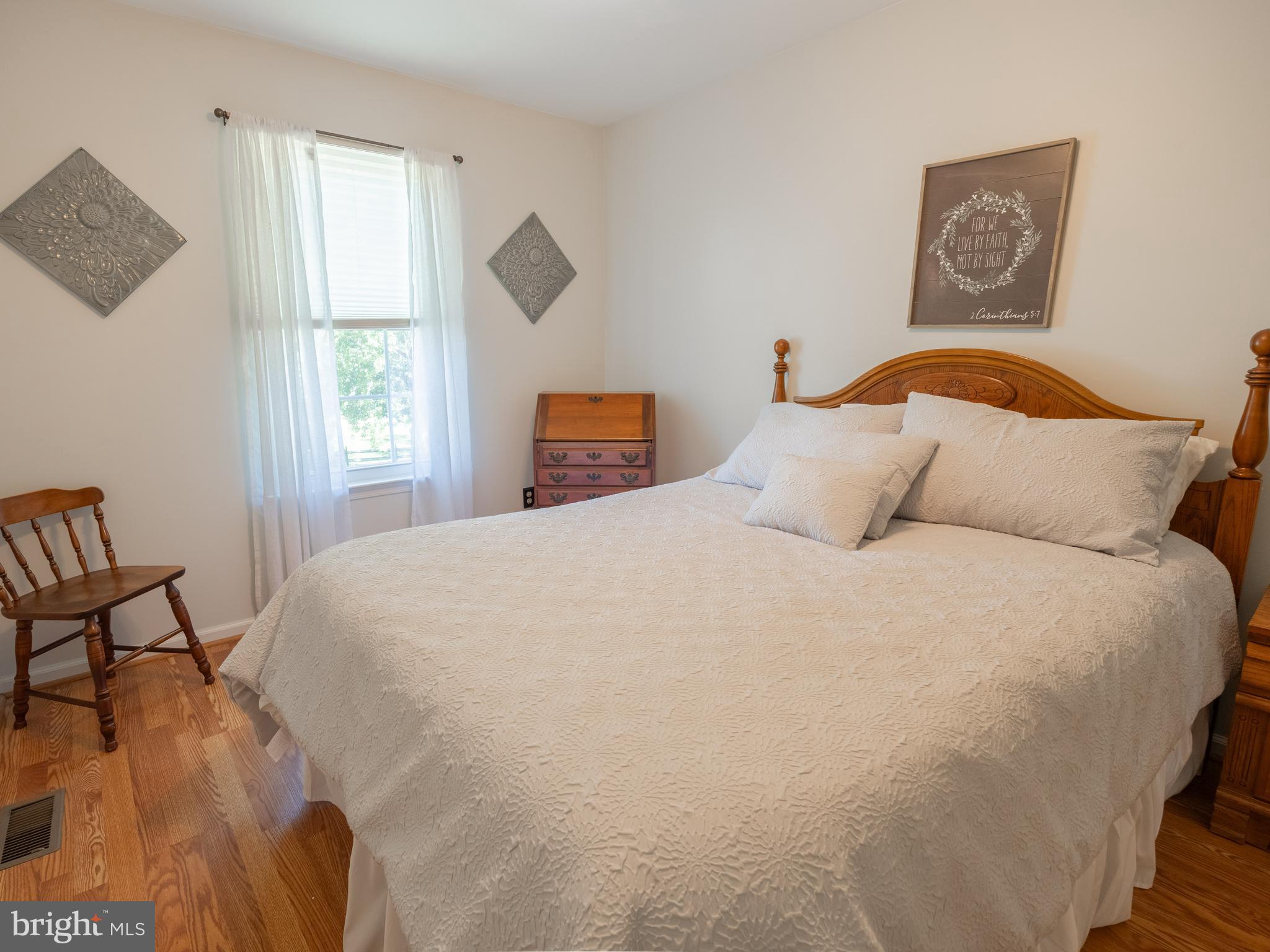 STRAWBERRY FIELDS - Residential