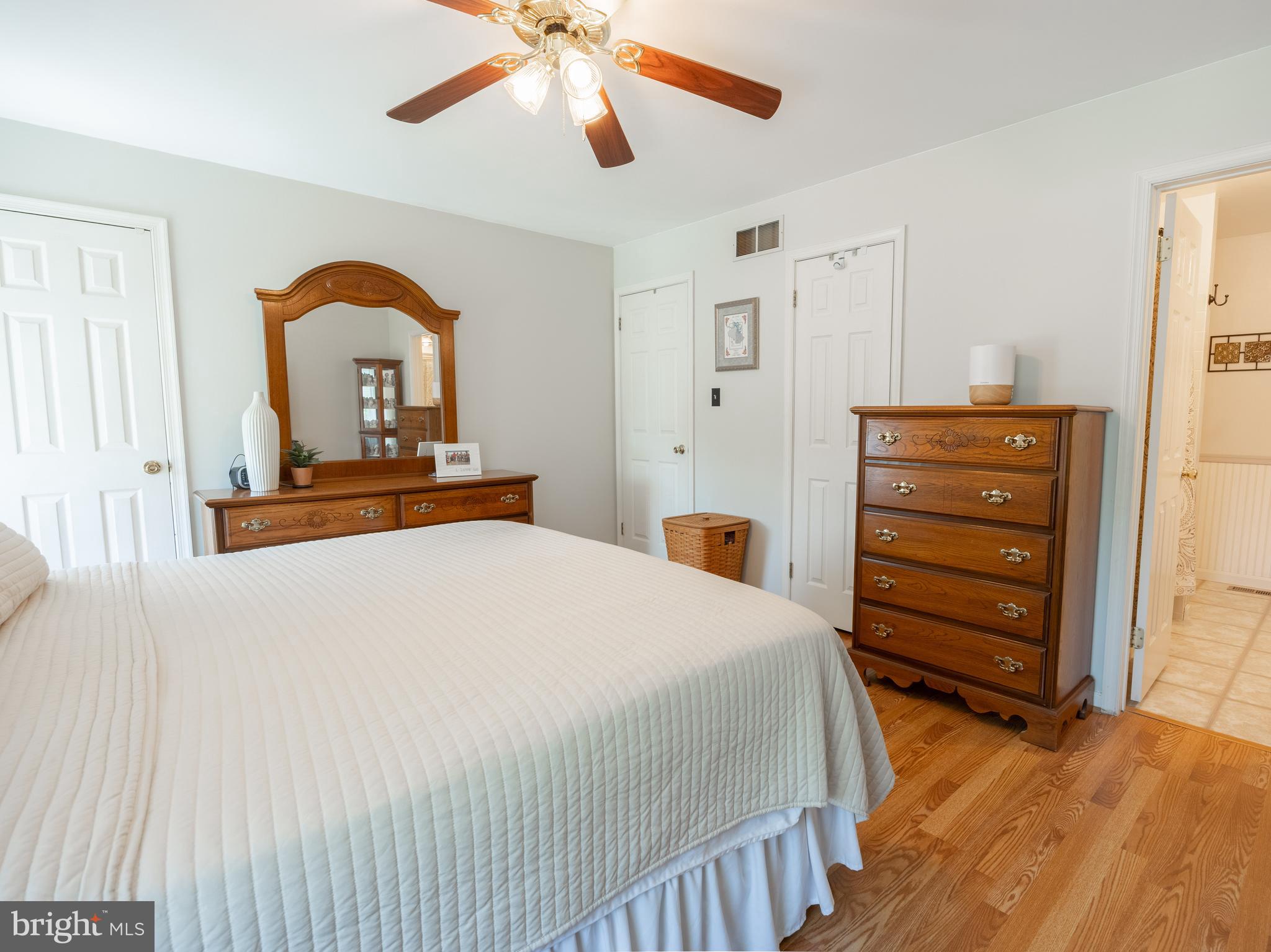 STRAWBERRY FIELDS - Residential