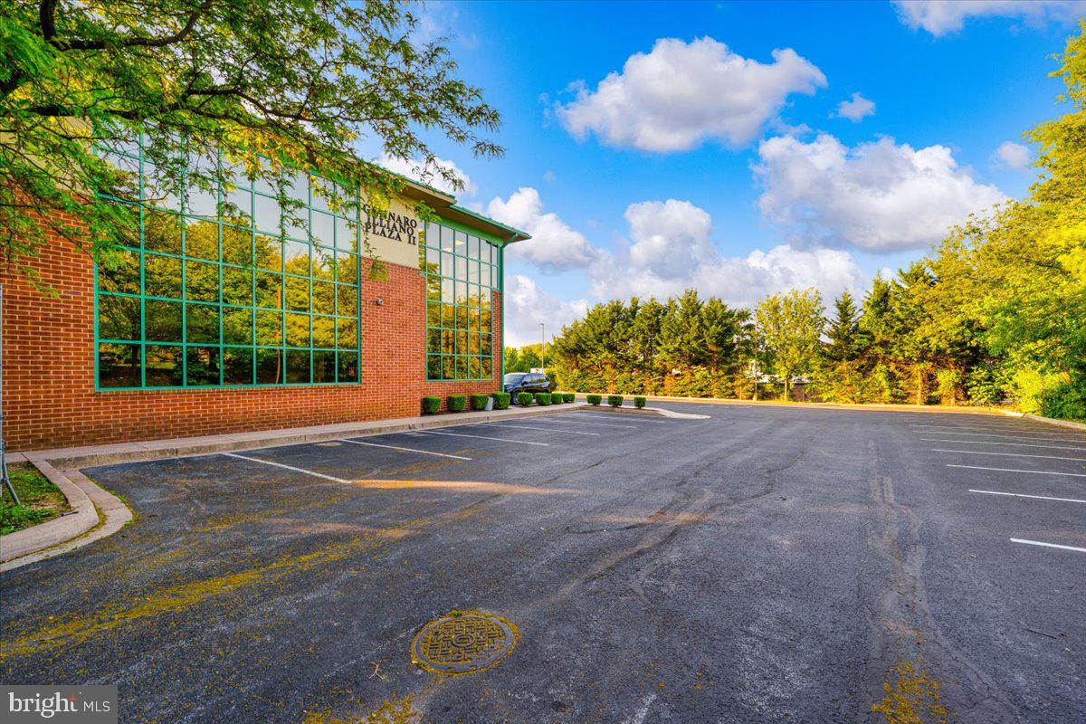 WILDWOOD PARK - Commercial Sale
