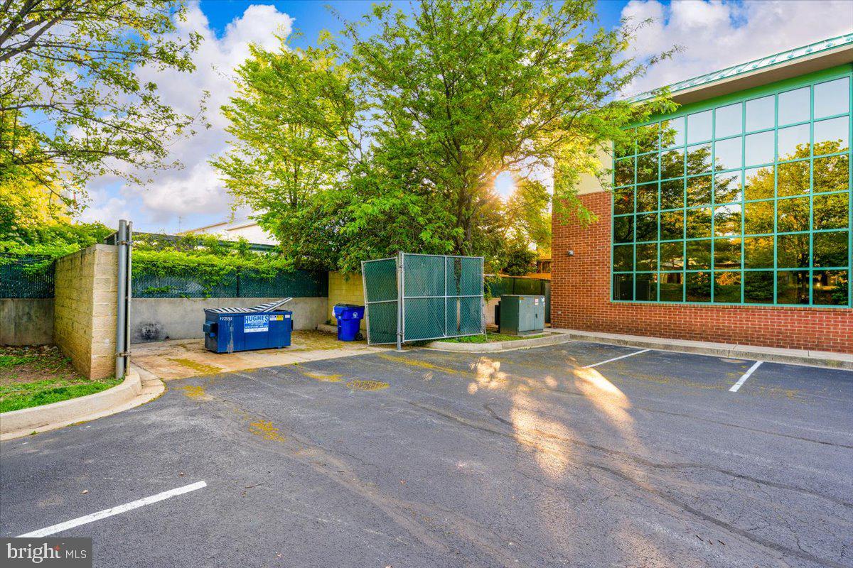 WILDWOOD PARK - Commercial Sale