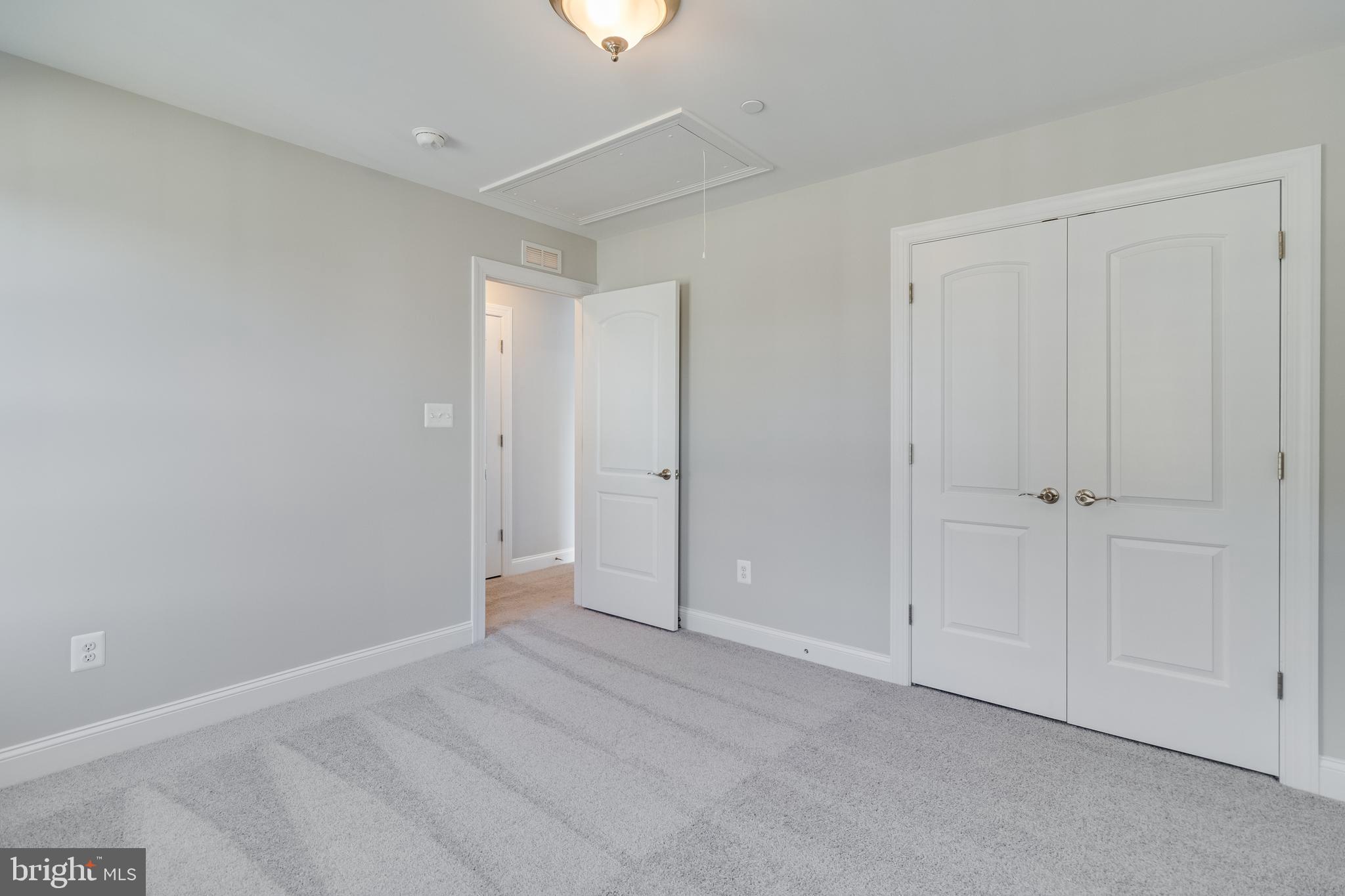 MEADOWS AT TOWN RUN II - Residential