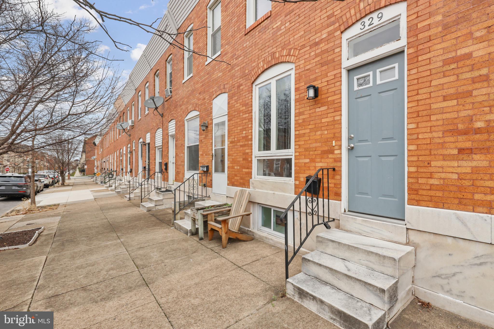 GREEKTOWN - Residential Lease