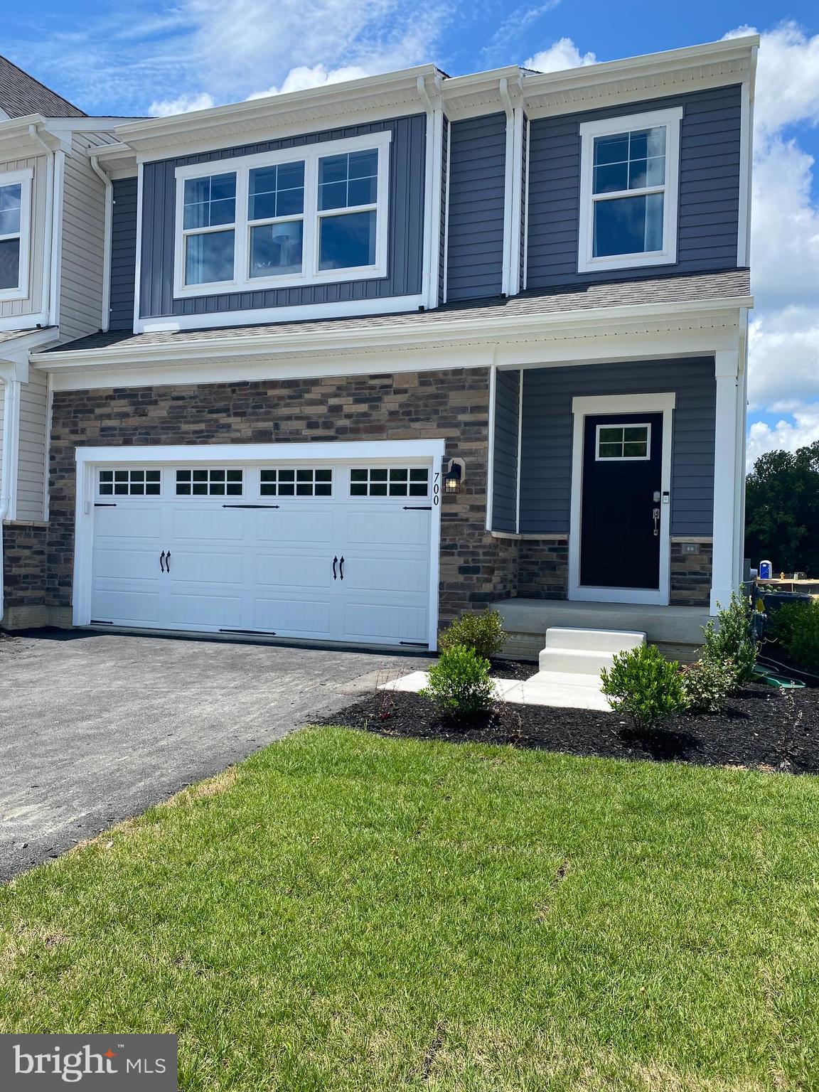 GILBERT MEADOWS - Residential