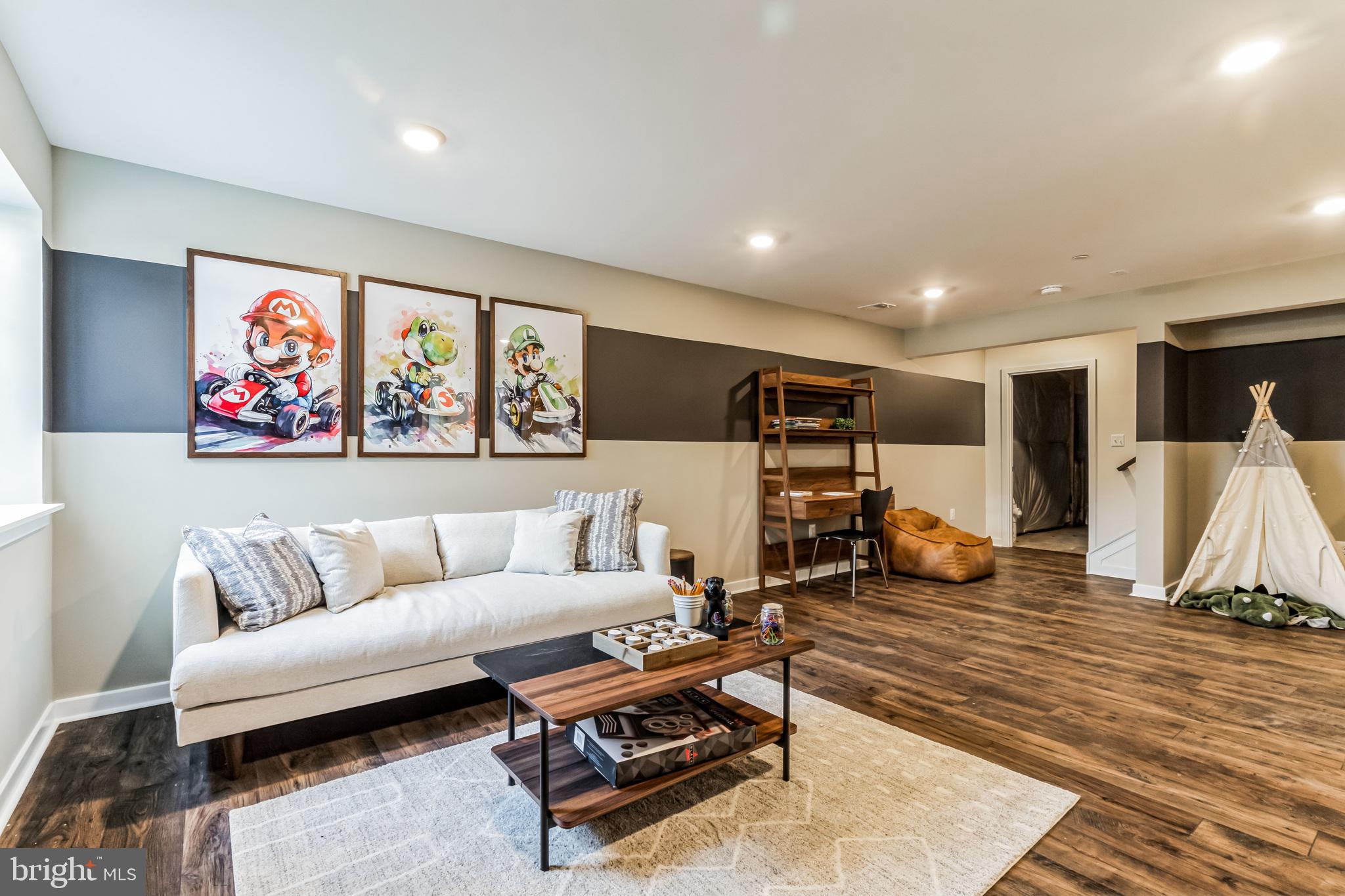 GILBERT MEADOWS - Residential