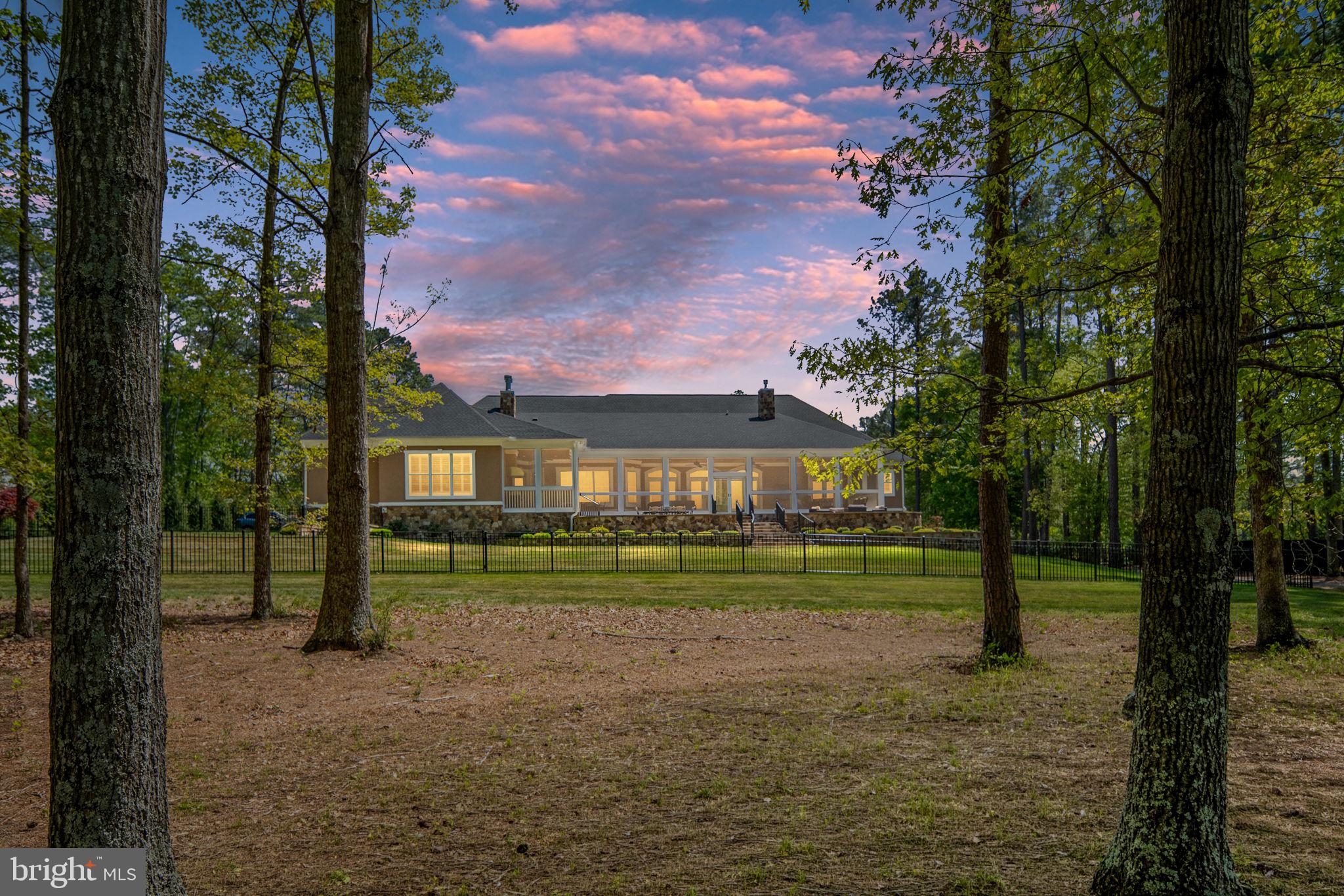 FAWN LAKE - Residential