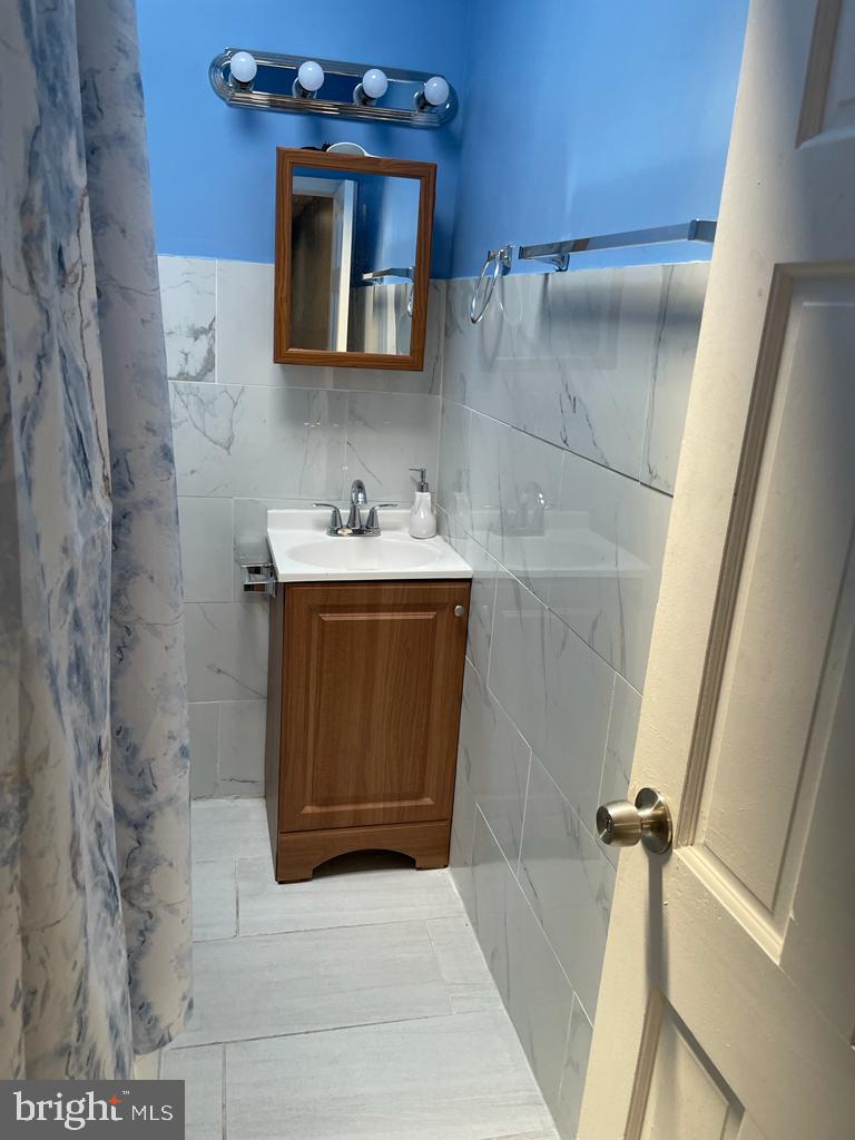 FRANKFORD - Residential