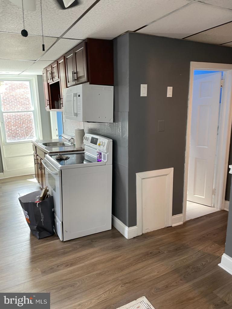 FRANKFORD - Residential