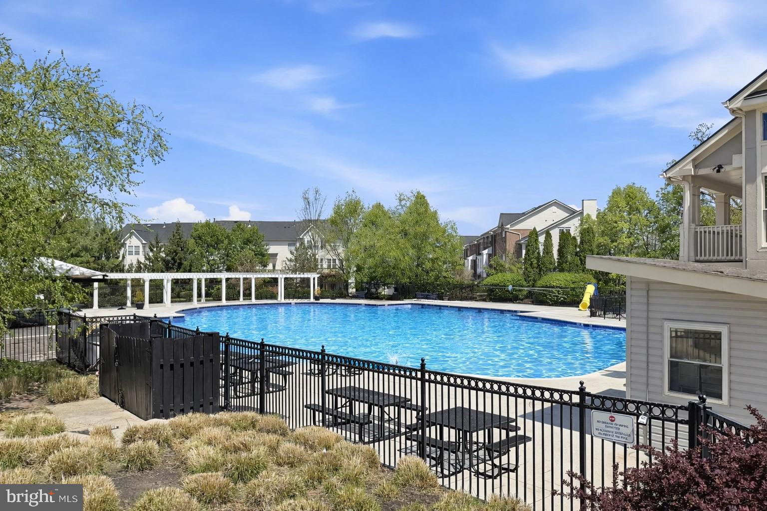 POTOMAC STATION - Residential