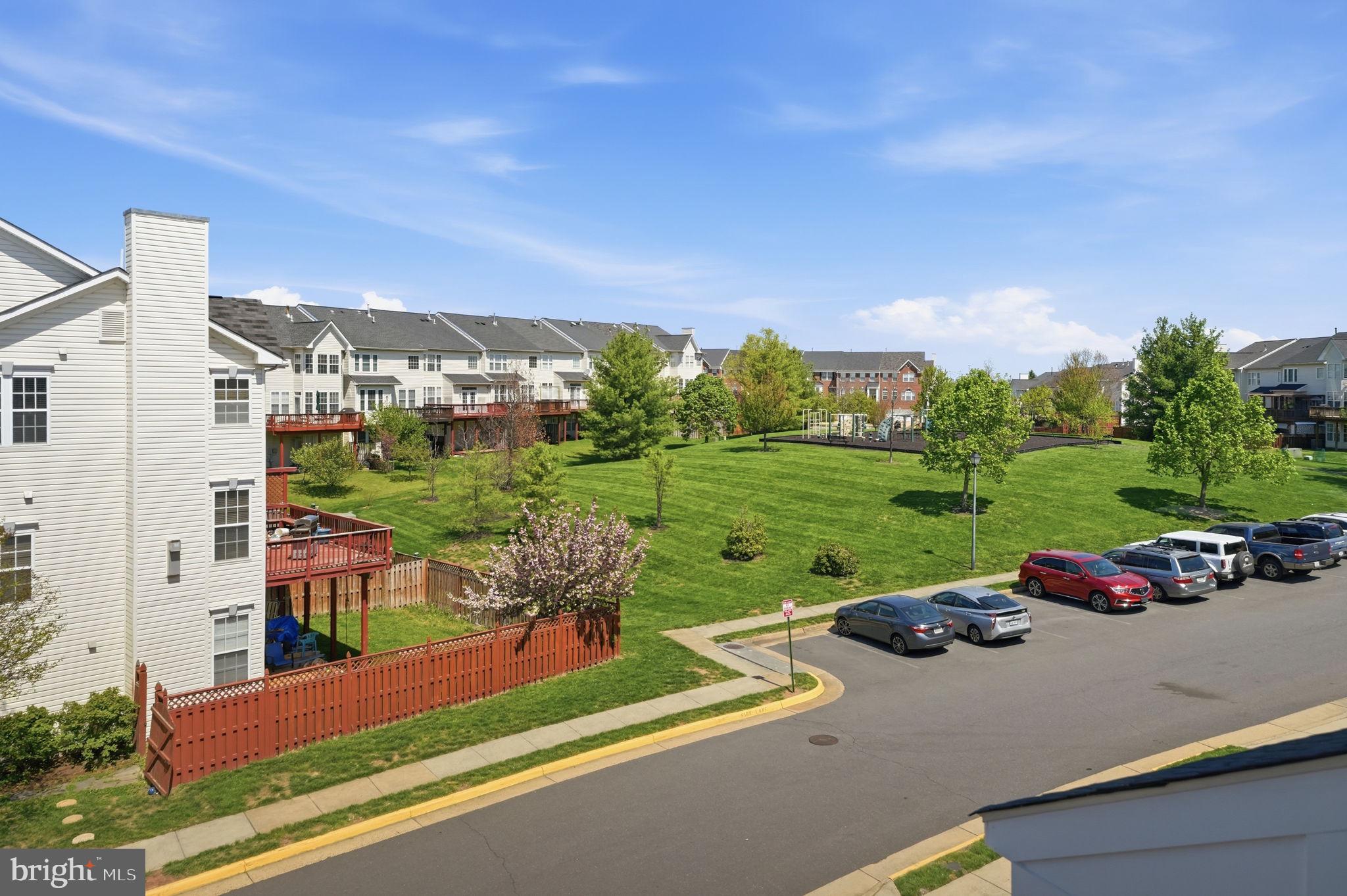 POTOMAC STATION - Residential