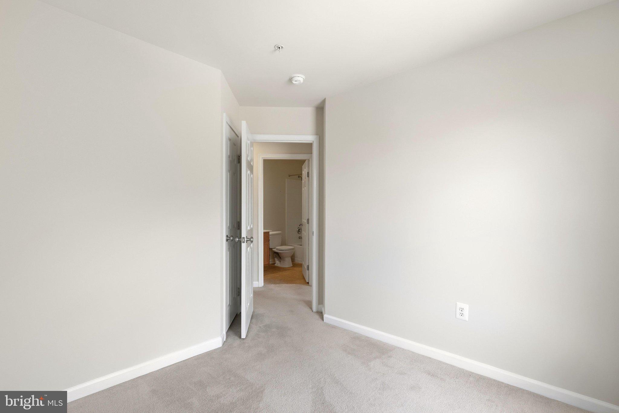 LINCOLNSHIRE> - Residential
