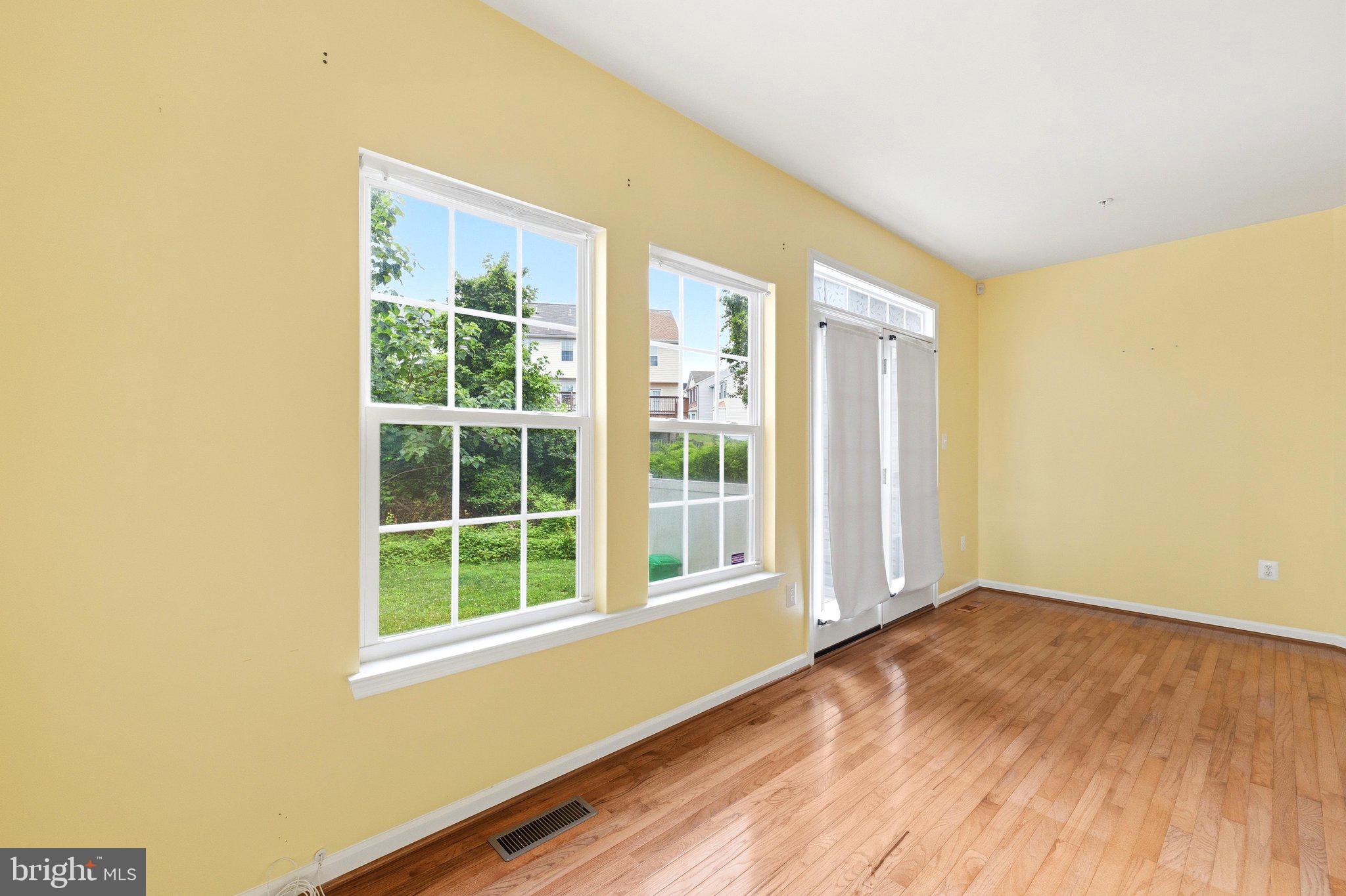 LINCOLNSHIRE> - Residential