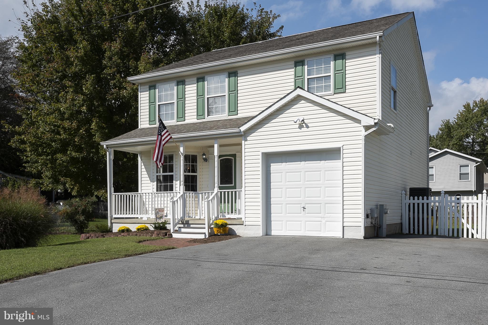 SELBY ON THE BAY - Residential