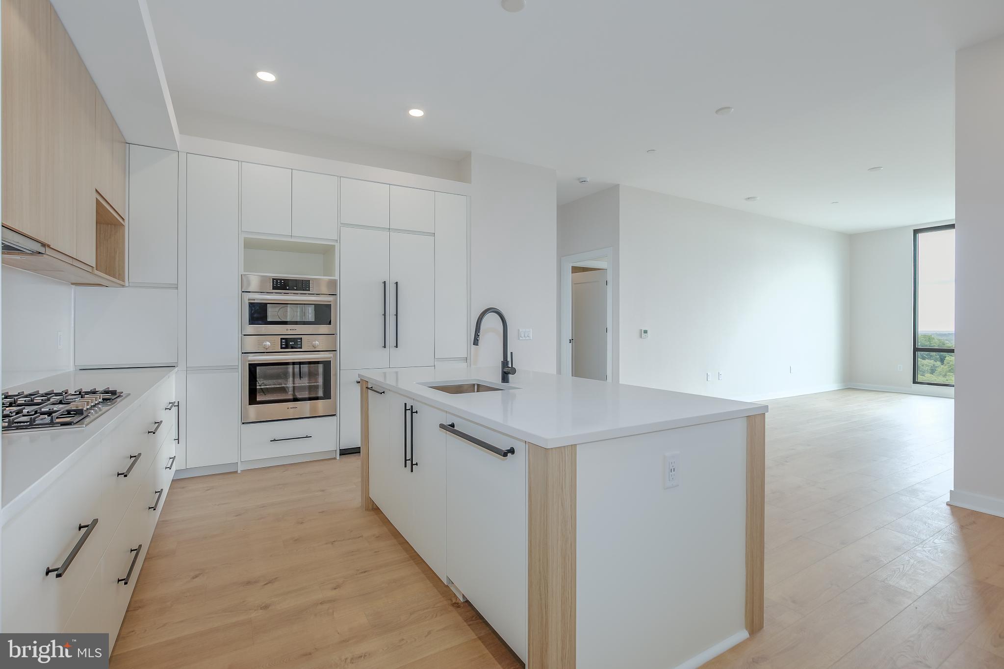 FALLS CHURCH CITY - Residential