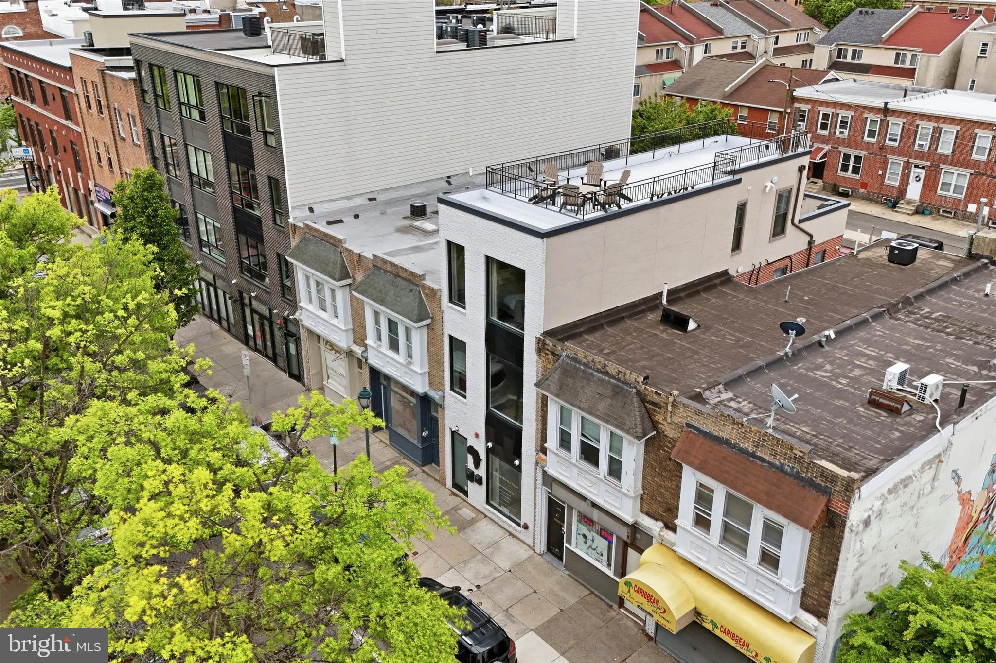 HAWTHORNE - Commercial Sale