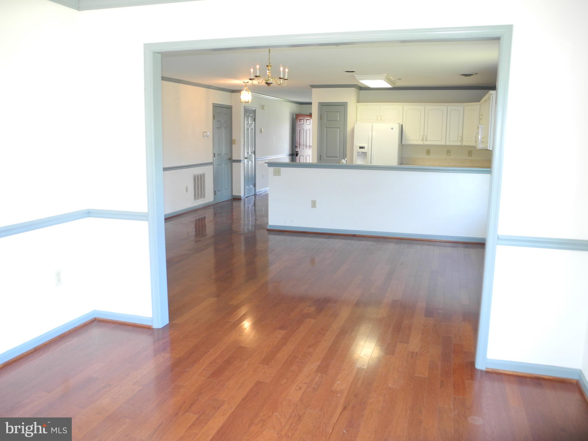 SOUTH POINTE - Residential