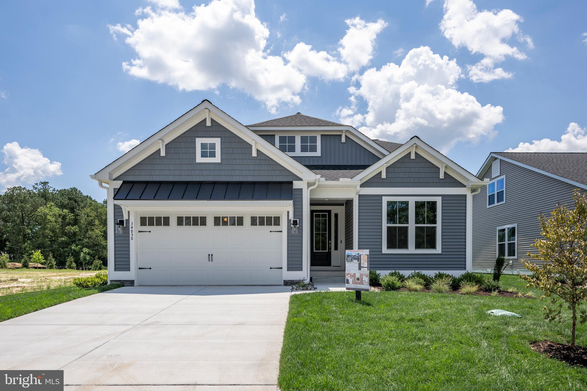 THE KNOLL AT IRONS LANE - Residential
