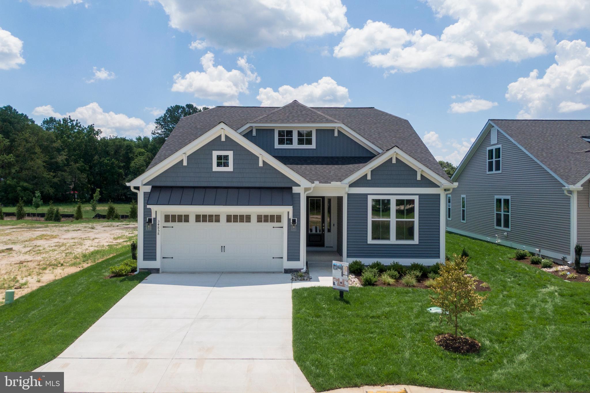 THE KNOLL AT IRONS LANE - Residential