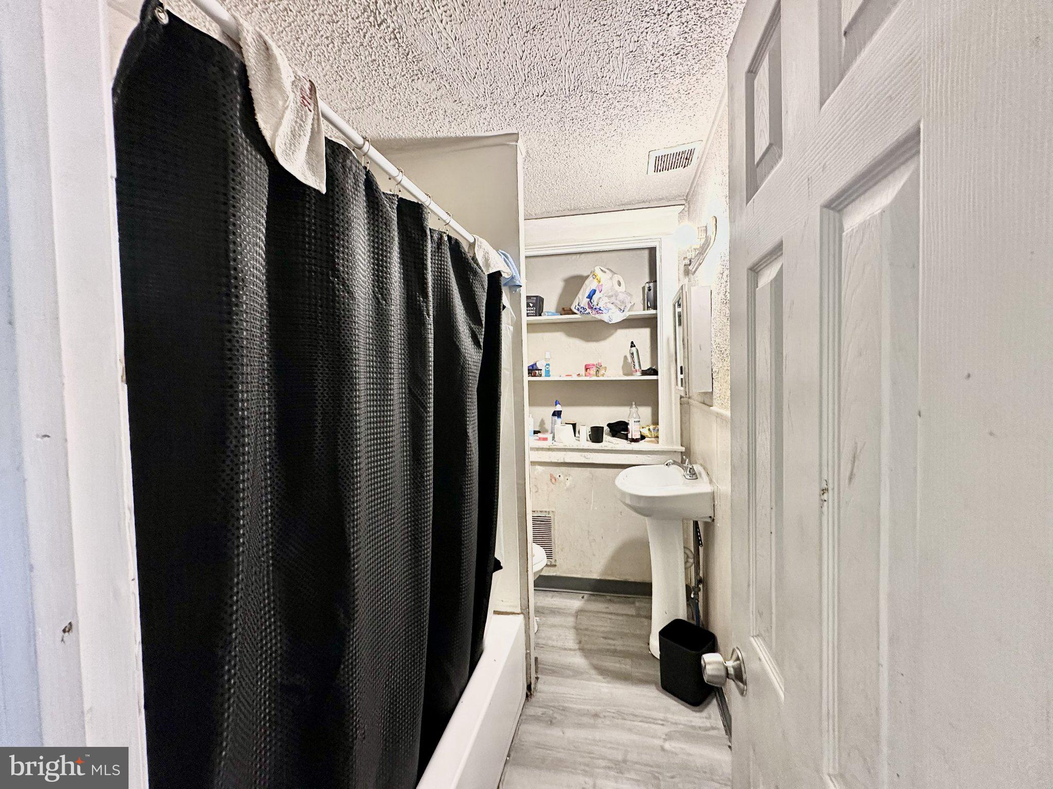 SUN VILLAGE - Residential