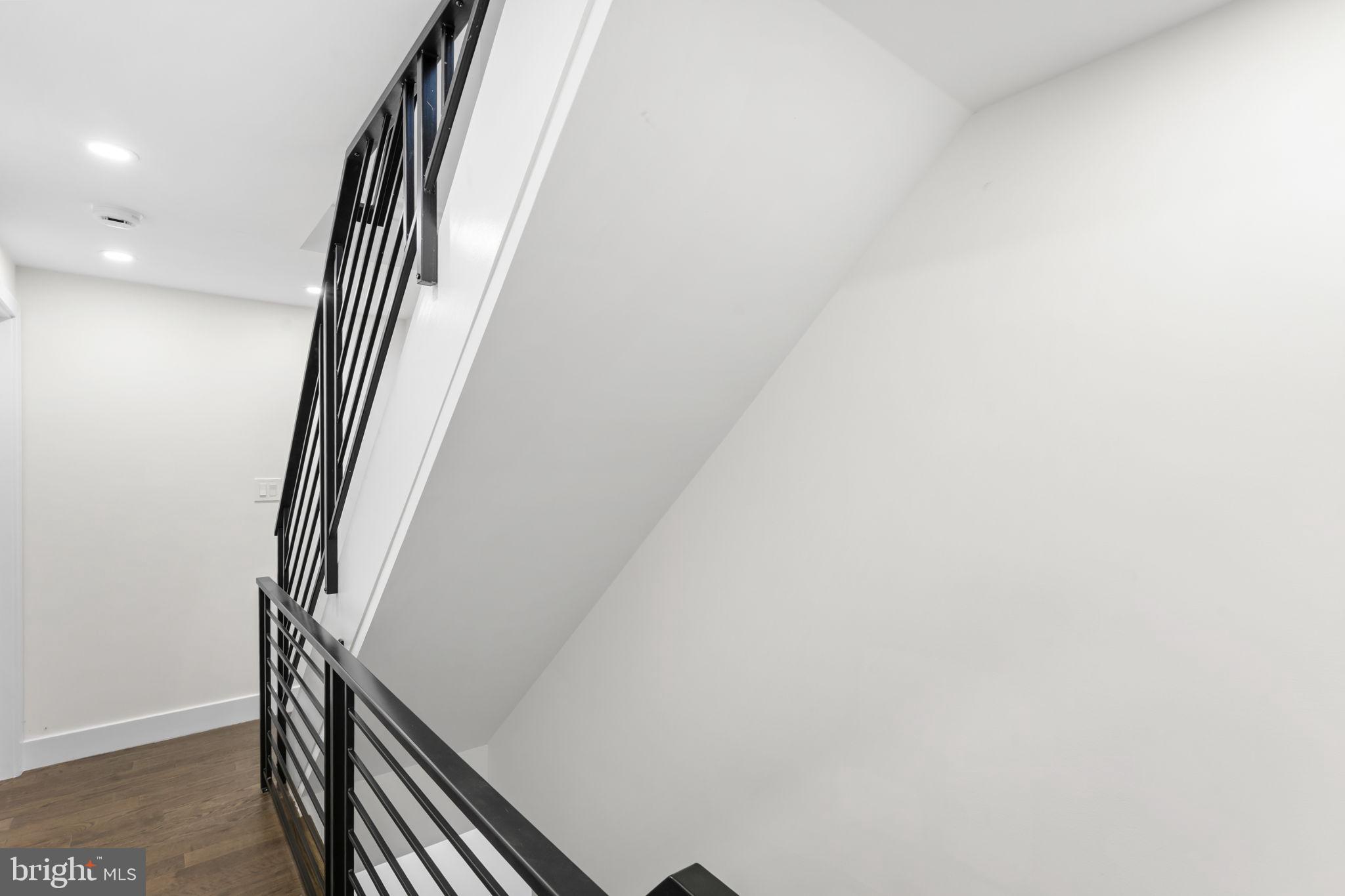 OLDE KENSINGTON - Residential