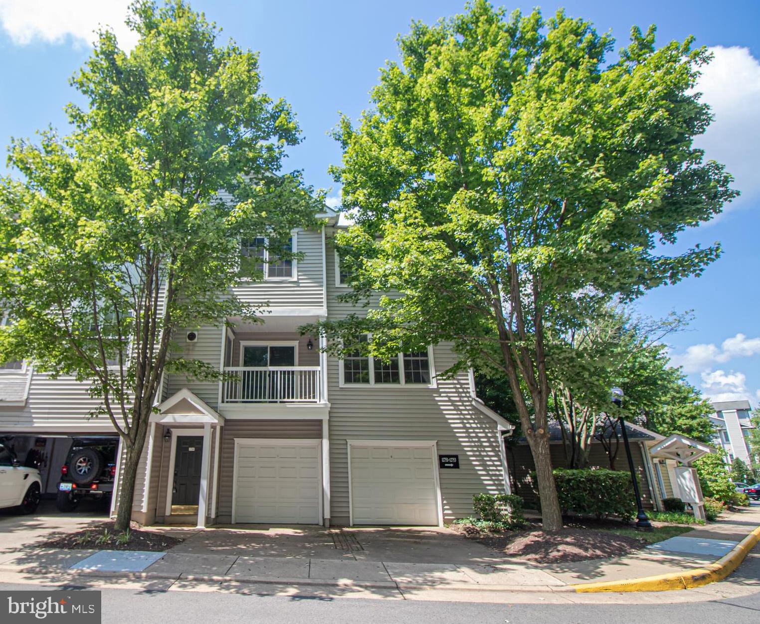GATES OF FAIR LAKES - Residential