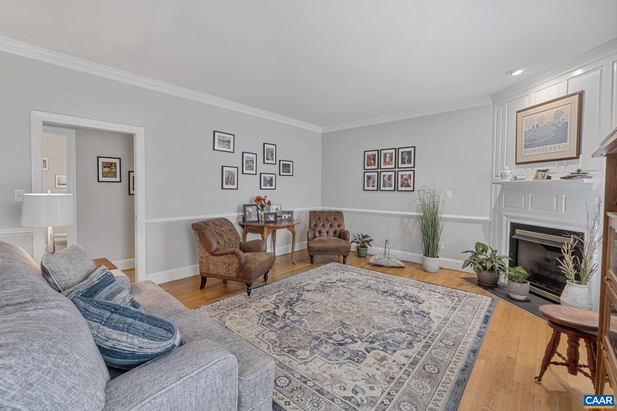 PELHAM VILLAGE - Residential